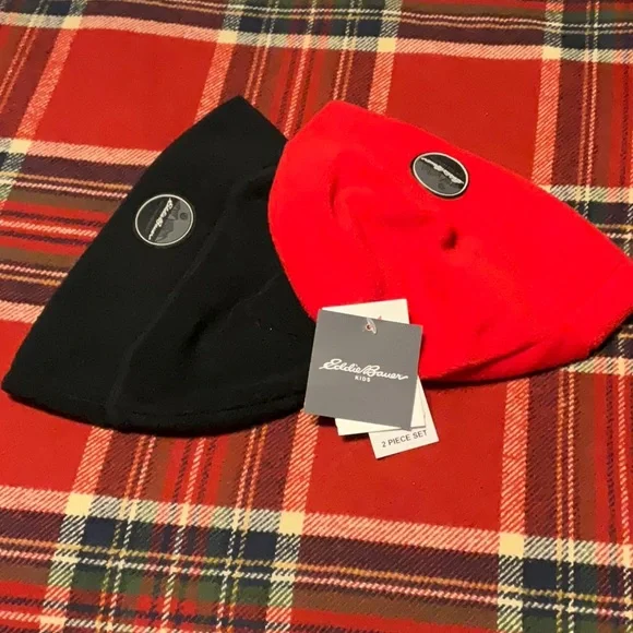 EDDIE BAUER sz M/L Hats Kids Fleece Winter 2 Piece Set Red Black NWT - Picture 3 of 7